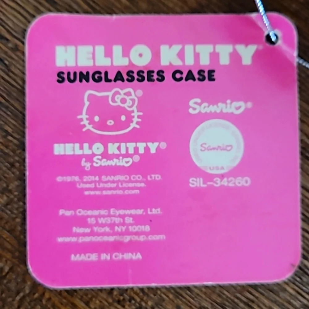 Hello Kitty Sunglasses Case Free Key Chain